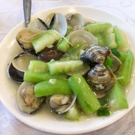 蛤蜊絲瓜 Loofah with clams